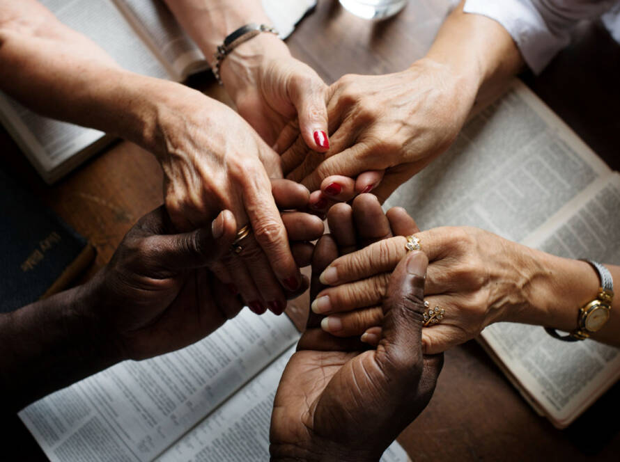 Estudos para Célula - Sóstenes Mendes - Projeto Adoradores - Unidade produz conquistas